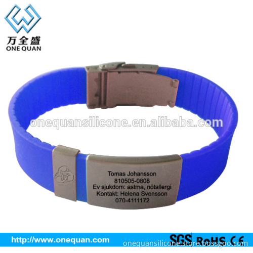 custom silicon bracelet with engravable metal tag